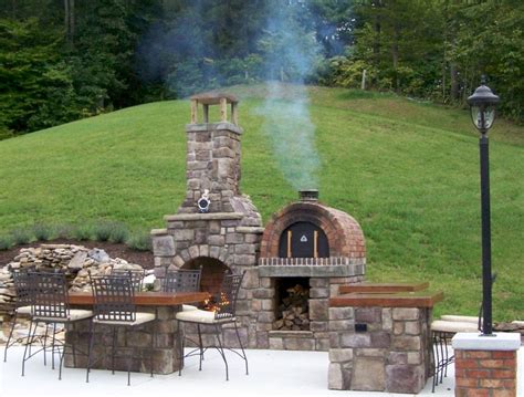 37 Diy Outdoor Fireplace And Fire Pit Ideas Godiygocom Diy Outdoor