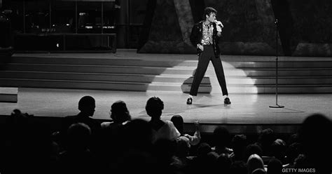 Michael Jackson Debuted Moonwalk At Motown 25th Anniversary In 1983