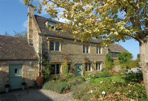 We specialise in hot tub cottages and luxury cottages nationwide. Premium Cotswold Cottages Rental Agency, Jigsaw Holidays ...