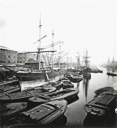 Londons Docks 1870 London Photos London History Sailing Ships