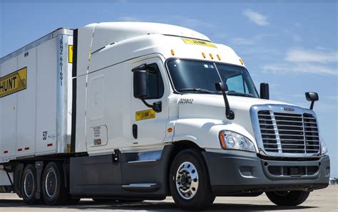 We've got a #newwaytoplay and we can't wait to share it with you! J.B. Hunt Transport Revenues Up | Fleet News Daily