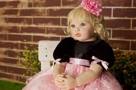 menina loira realista bebe reborn boneca 60 cm frete grátis r 849 99 em mercado livre