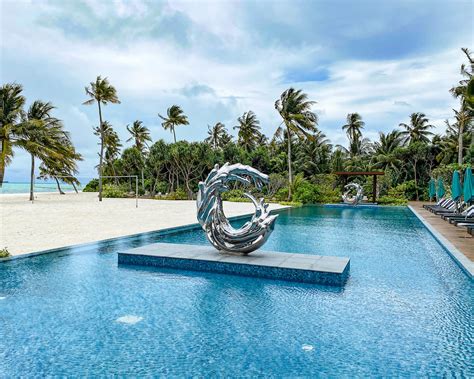 Hotel Review Pullman Maldives Maamutaa Voyagefox