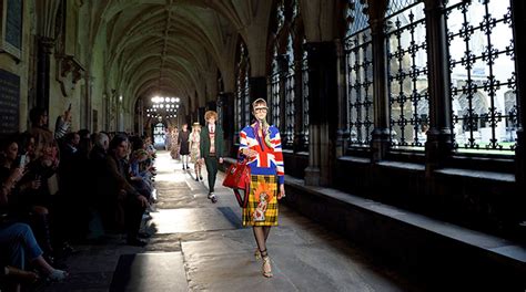 5 things to know about gucci cruise 2017 buro