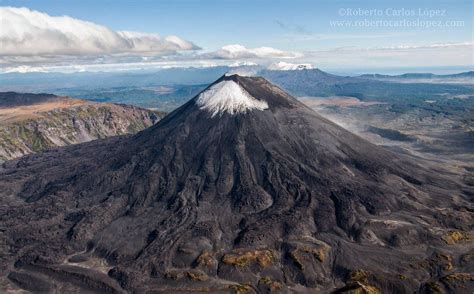 Karymsky Volcano Kamchatka Geology Volcano Natural Landmarks