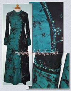 Menjual berbagai produk batik, harga bersaing. Gamis batik asimetris milik Mba Pusvita | Rumah Jahit Haifa