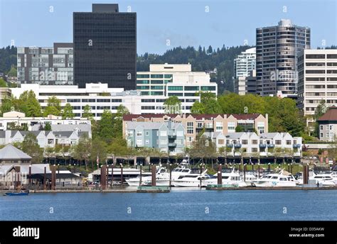 Downtown Marina In Portland Oregon Stock Photo Alamy