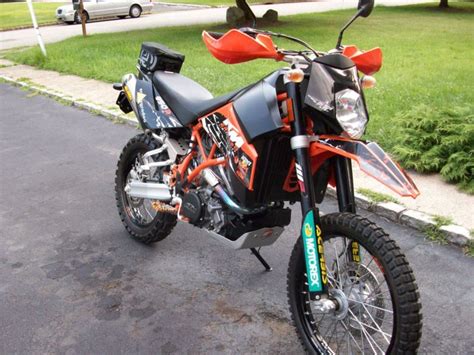 The 2008 ktm 950 super enduro r motorcycle is used as an example on this page. 2009 KTM 950 Super Enduro R Erzberg For Sale - Bike-urious