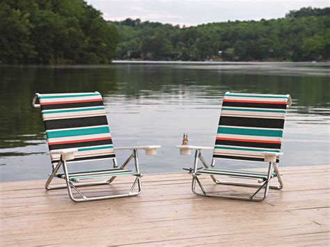 The hardwood tapered legs inspired our designers to recreate the look out of marine grade polymer. Telescope Casual Beach Chairs Aluminum Lounge Set | TC541SET1