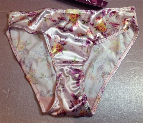 Womens Clothing Women Pantiesbriefs Bikinis Size Large Pink Satin