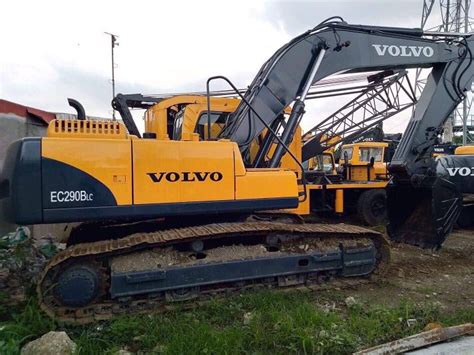 Modelo Volvo Backhoe 1 Cubic Crawler Type Commercial And Industrial