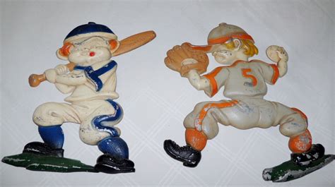 Lot Of 2 Vintage Sexton Metal Hanging Wall Decor Baseball Players Plaques Ebay