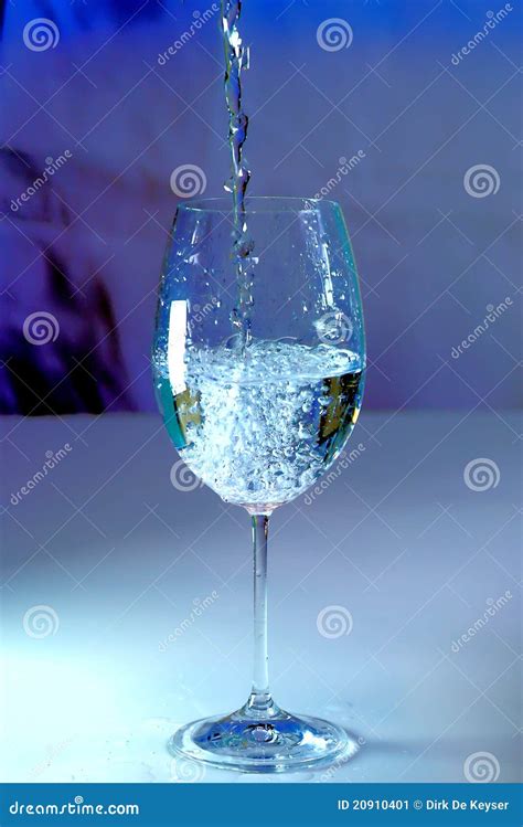 Glass With Cool Water Stock Image Image Of Drop Beverage 20910401