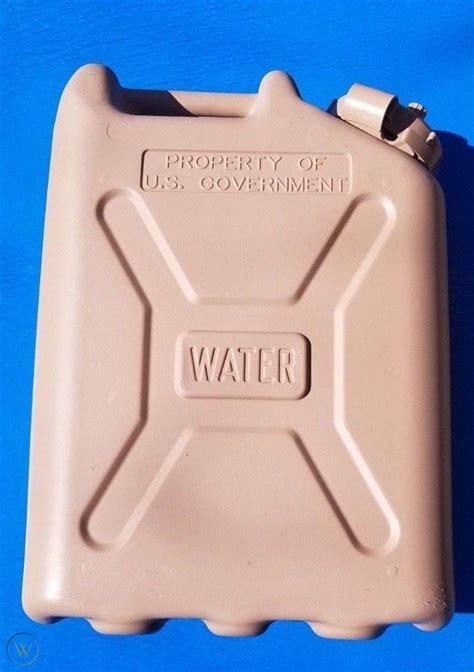 Military Water Can 5 Gallon 20l Desert Tan Bpa Free Mwc Jerry Can