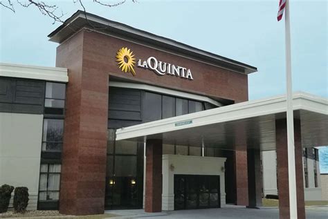La Quinta Inn And Suites Andover Ma See Discounts