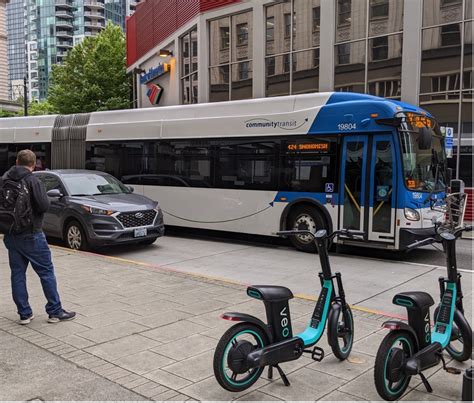 Does Transit Service Reliability Influence Ridership Mineta