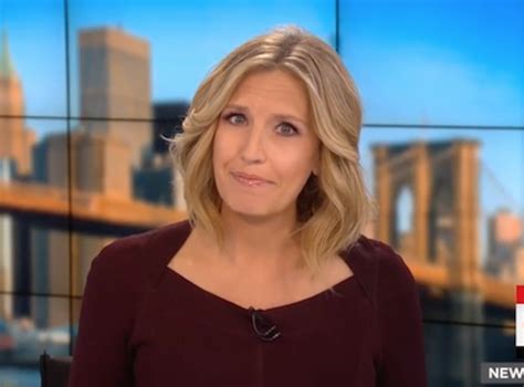 Cnn Anchor Poppy Harlow Passes Out On Live Television The