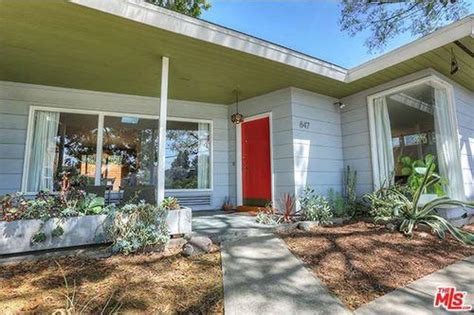 Be The Third Owner Of This Silver Lake Mid Century For 749k Mid Century House Mid Century