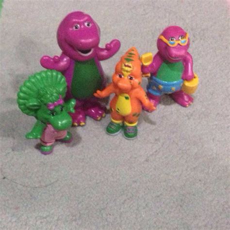 Barney And Friends Figurine Set 1 Hobbies And Toys Toys And Games On Carousell