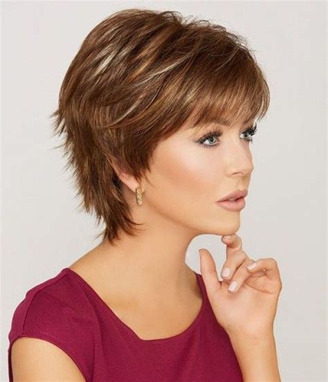 79 Stylish And Chic Short Hairstyles For Thick Hair With Bangs With
