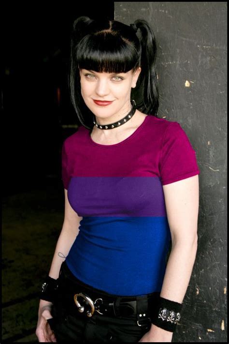 this is a lovely picture of a beautiful lady pauley perrette beautiful celebrities