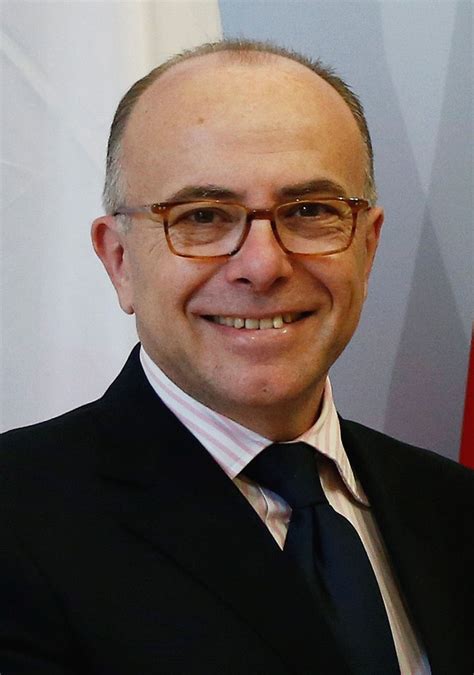 Elle assure, également, la couverture directe des activités ministérielles, l'actualité du gouvernement, les dossiers du gouvernement, donne un aperçu sur les activités du premier ministre. Premier ministre français - Wikiwand