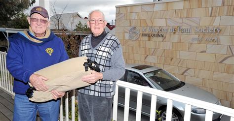 Wagga Rotary Donates 30 Swags To Edel Quinn The Daily Advertiser