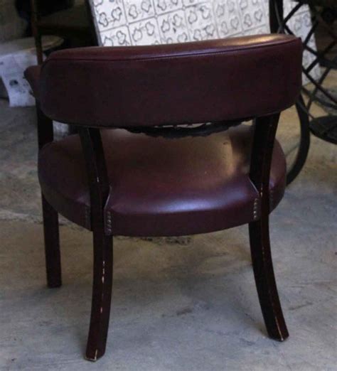 With over 186 lots available for antique leather accent chairs and 56 upcoming auctions, you won't want to miss out. 1930s Studded Red Leather and Wood Chairs with Back and ...
