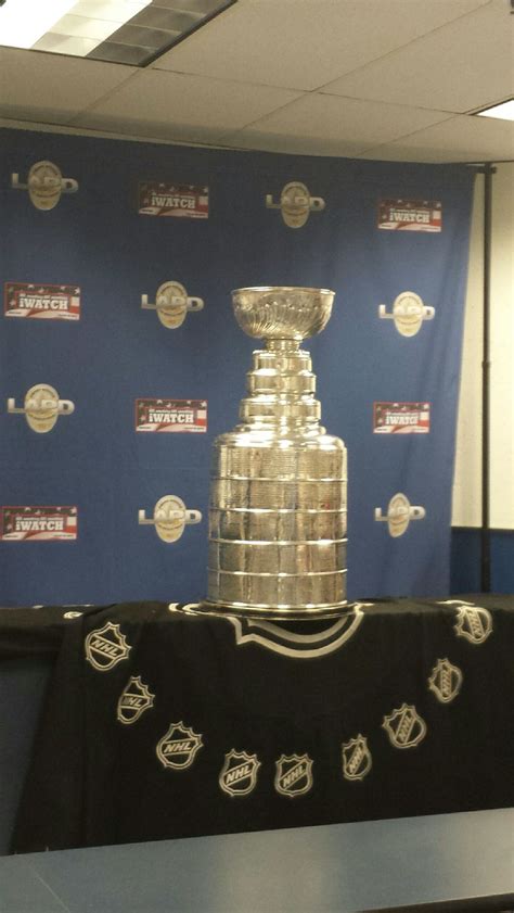 LA King's Stanley Cup | La kings stanley cup, La kings, Stanley cup