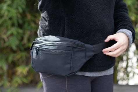 The 11 Best Fanny Packs And Belt Bags Of 2024 Reviews By Your Best Digs