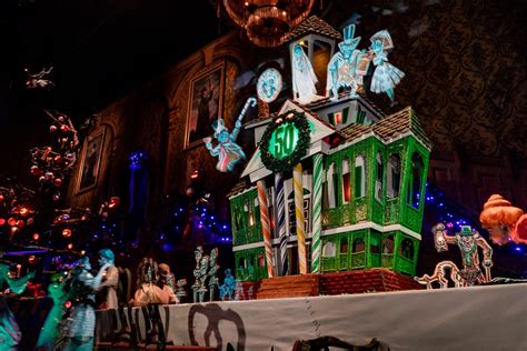 Is Disneylands Haunted Mansion Really Haunted Consider The Mystery Of The Missing Shingle From