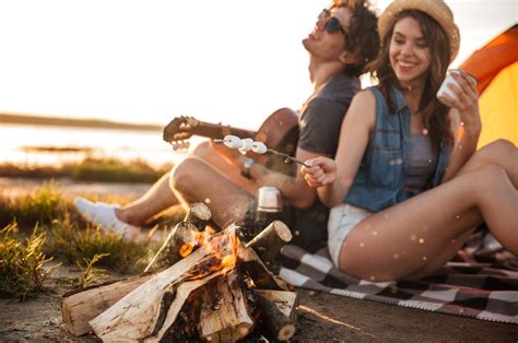 The Ultimate Romantic Camping Guide How To Plan A Cozy Couples Trip