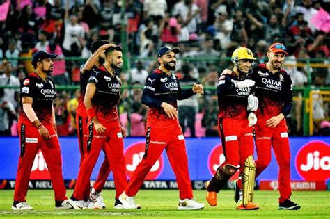 Srh Vs Rcb Hyderabad Pitch Report To Records Heres All To Know