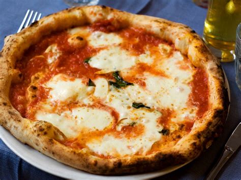 The Perfect Neapolitan Pizza Recipe Made Easy
