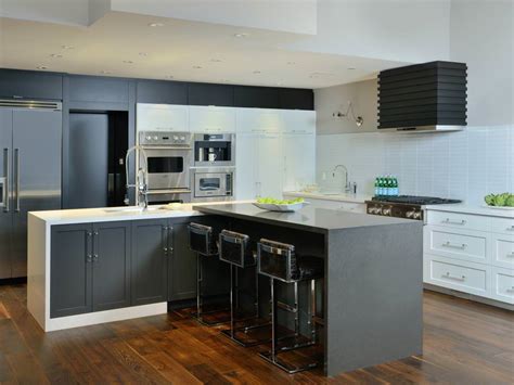 L shaped kitchen design with window. 21+ L-Shaped Kitchen Designs, Decorating Ideas | Design ...