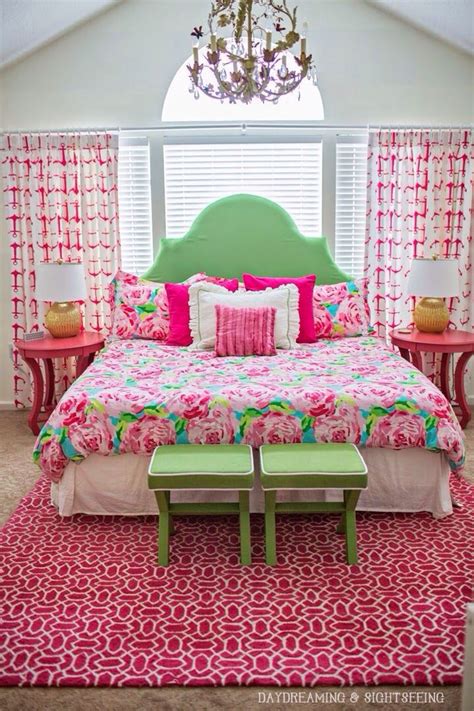 decorating palm beach preppy style lilly pulitzer bedroom preppy bedroom home decor