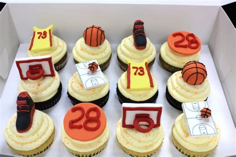 Basketball Cupcakes That Brent Wants Basketball Cupcakes Crazy Cakes Cupcake Design