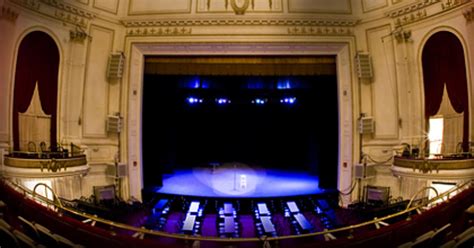 Guide To Bostons Wilbur Theatre Cbs Boston