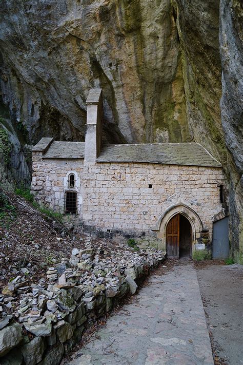 Chapelle Notre-Dame de Cénaret à Saint-Chély du Tarn - Gorges du Tarn