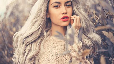 Gray Hair How To Maintain Shiny Steel Gray Strands Gorgeous Gray