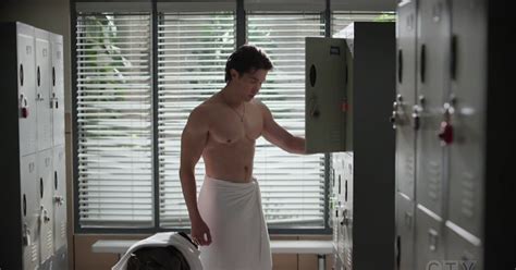 alexis superfan s shirtless male celebs brandon larracuente shirtless in the good doctor