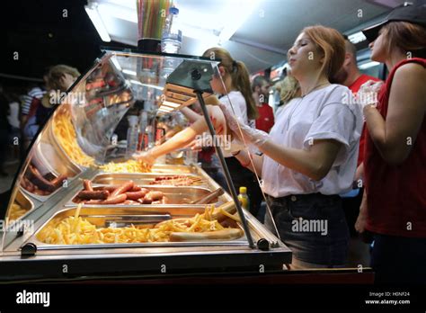 Fast Food Counter Hi Res Stock Photography And Images Alamy