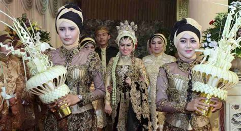 Susunan Acara Ritual Dan Makna Prosesi Pernikahan Adat Jawa