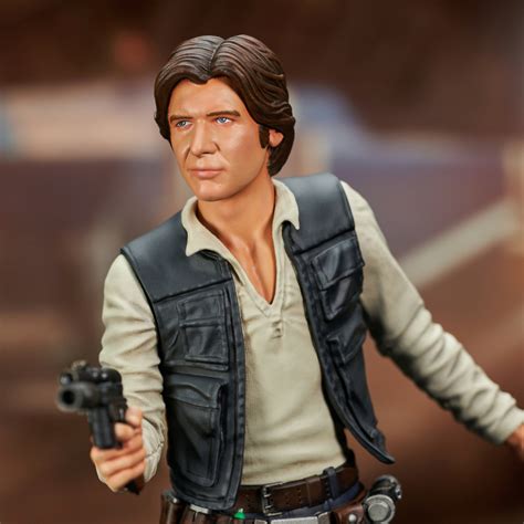 Star Wars A New Hope Han Solo Premier Collection Statue Gentle Giant