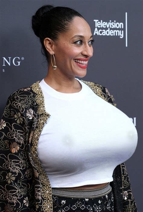 Sexy Milf Tracee Ellis Ross Showing Off Her New Fantasee4me