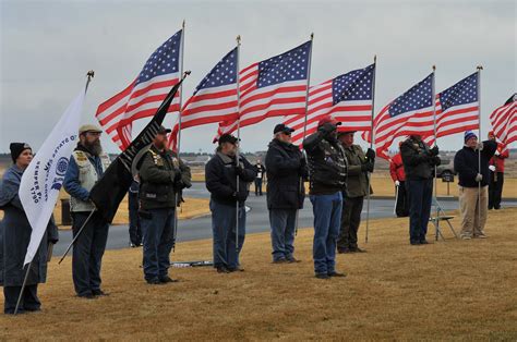 Fairchild participates in Wreaths Across America > Fairchild Air Force