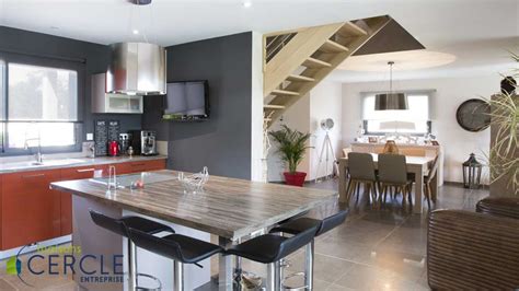 Je joue avec les couleurs. Visite d'une maison contemporaine neuve en photos ...