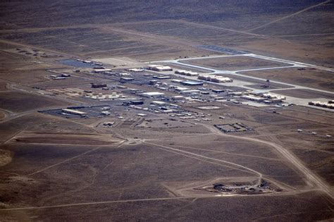 Private Pilot Takes Aerial Photos Of Mysterious Area 51 18 Pics