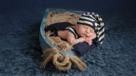 Cute Baby Sleep In Small Boat 4k Hd Cute Wallpapers Hd
