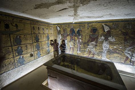 Radar Points To Secret Chamber In King Tuts Tomb History In The